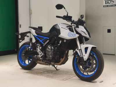 Suzuki GSX-8S 2023