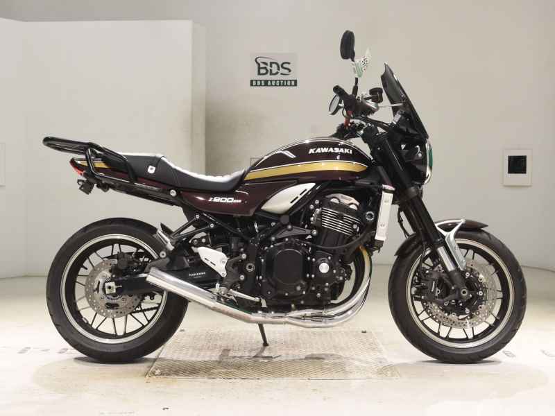 Kawasaki Z900RS 2024