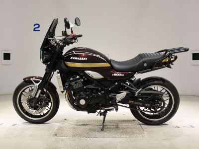 Kawasaki Z900RS 2024