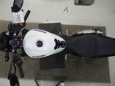 Suzuki SV650 2021