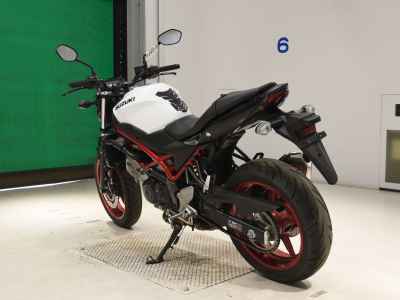 Suzuki SV650 2021