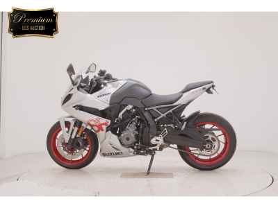 Suzuki GSX-8R 2024