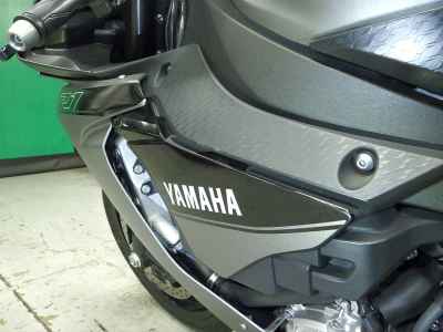 Yamaha YZF-R1S 2020