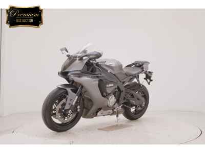 Yamaha YZF-R1S 2020