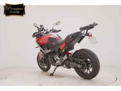 BMW F900XR 2021