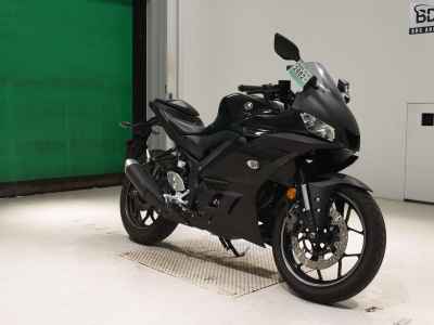 Yamaha YZF-R25 2020