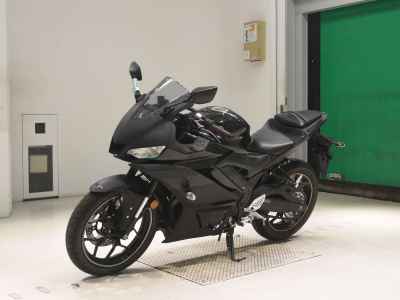 Yamaha YZF-R25 2020