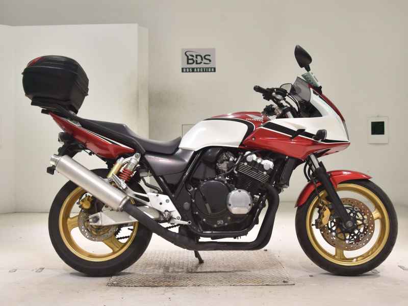 Honda CB400 Super Boldor 2006
