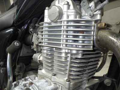 Yamaha SR400 2005