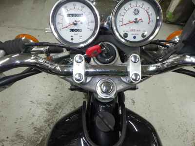 Yamaha SR400 2005