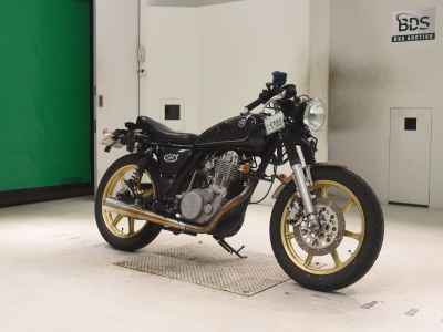 Yamaha SR400 2009