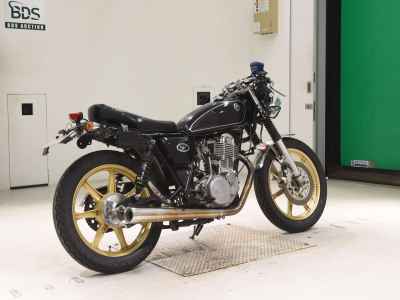 Yamaha SR400 2009