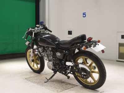 Yamaha SR400 2009