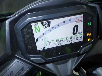 Kawasaki Ninja ZX-25R SE 2023