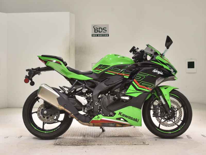 Kawasaki Ninja ZX-25R SE 2023