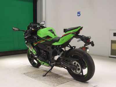 Kawasaki Ninja ZX-25R SE 2023