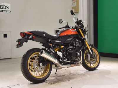 Kawasaki Z900RS 2026