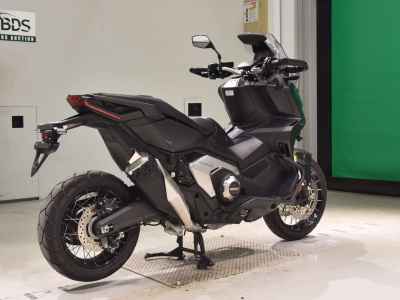 Honda X-Adv 750 2024