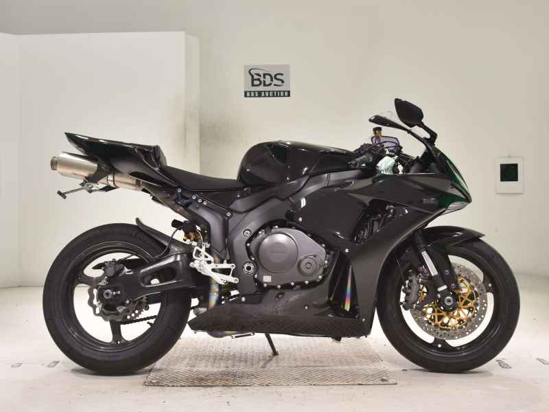 Honda CBR1000RR 2006