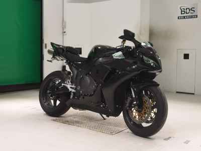 Honda CBR1000RR 2006