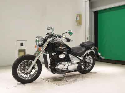 Suzuki Intruder 400 Classic 2010