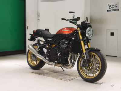 Kawasaki Z900RS 2026