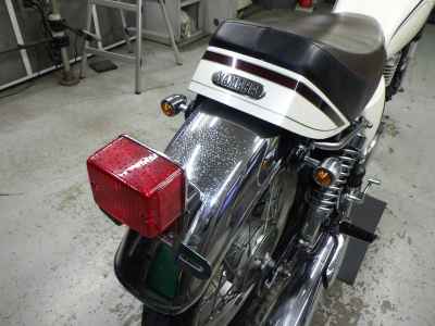 Yamaha SR400 2012