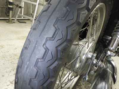 Yamaha SR400 2012