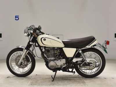 Yamaha SR400 2012