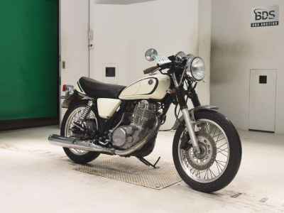 Yamaha SR400 2012
