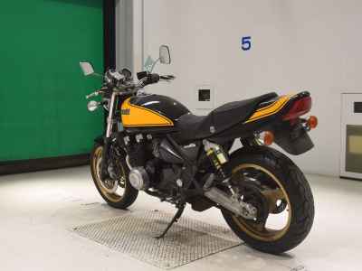 Kawasaki Zephyr 400 2006