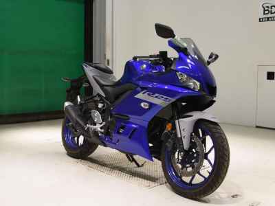 Yamaha YZF-R25 2021