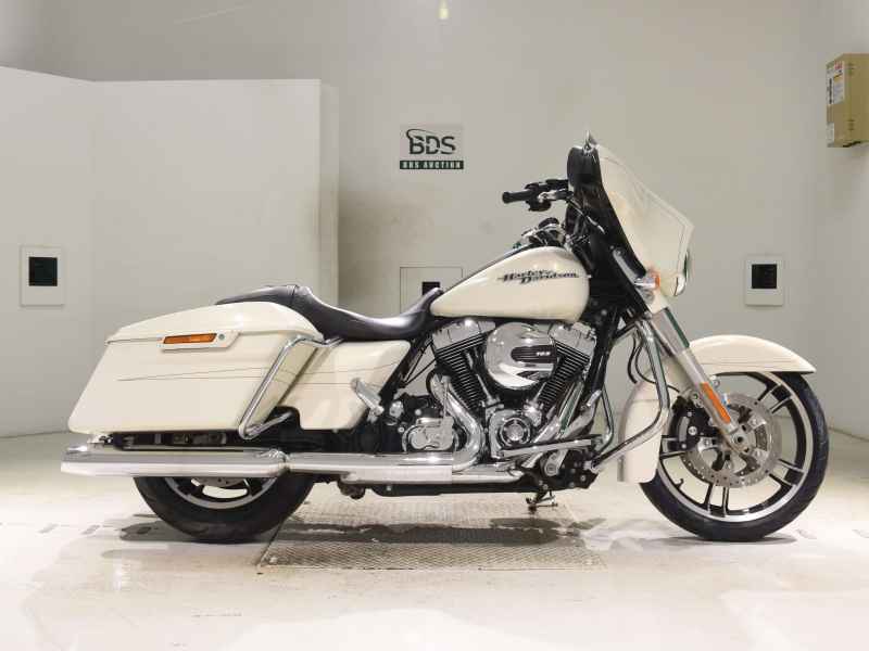 Harley-Davidson Street Glide FLHXS1690 2015