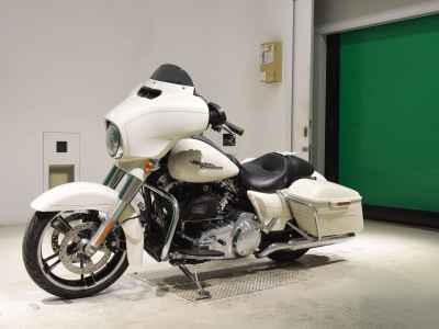 Harley-Davidson Street Glide FLHXS1690 2015