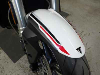 Triumph Street Triple S 2021