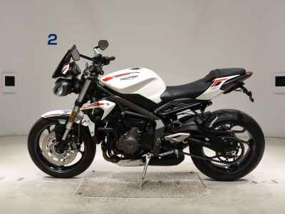 Triumph Street Triple S 2021