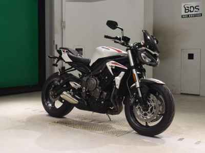 Triumph Street Triple S 2021