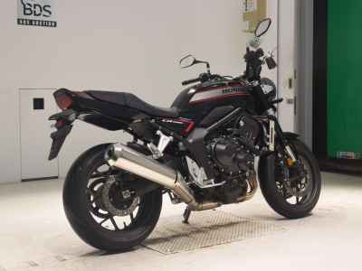 Honda CB1000F 2025