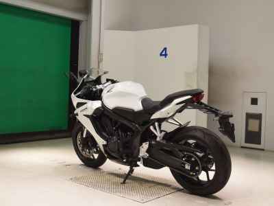 Honda CBR650R 2023