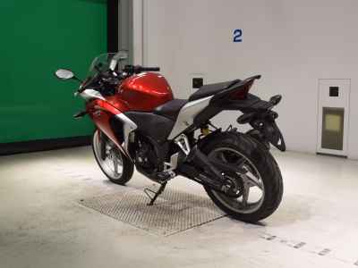 Honda CBR250R 2011