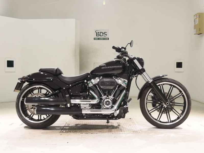 Harley-Davidson Breakout FXBRS1870 2022