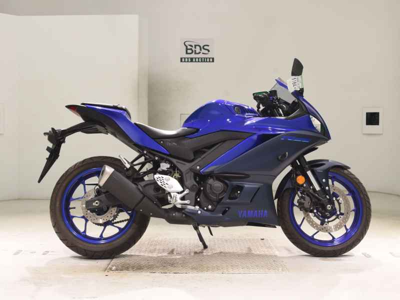 Yamaha YZF-R25 2022