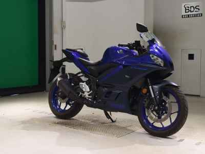 Yamaha YZF-R25 2022