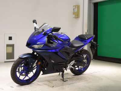 Yamaha YZF-R25 2022