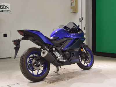 Yamaha YZF-R25 2022