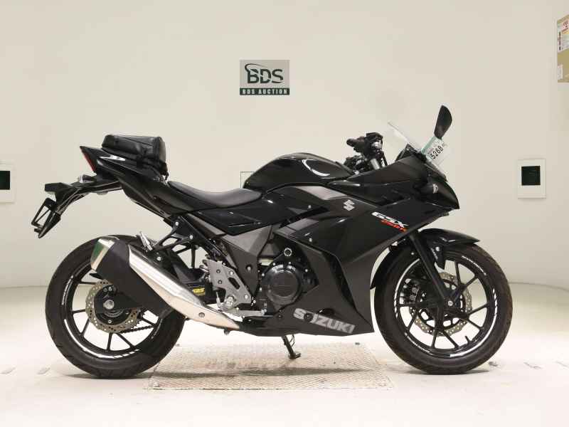 Suzuki GSX250R