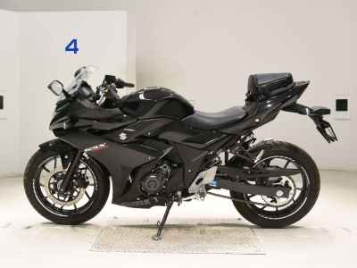 Suzuki GSX250R