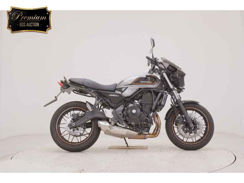 Kawasaki Z650RS 2022