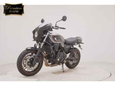 Kawasaki Z650RS 2022