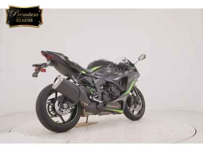 Kawasaki Ninja ZX-6R 2025
